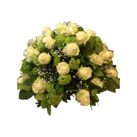 Boule de fleurs avec des roses Titre «CityFlowers» en Belgique»