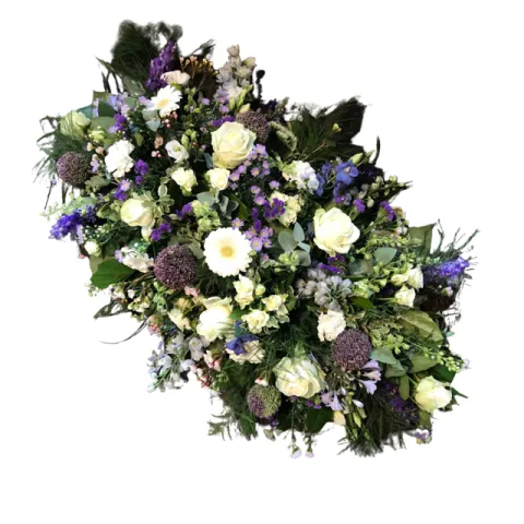 Violet couvercle de cercueil от интернет-магазина «CityFlowers» в }