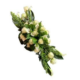 Decoratie van witte rozen Titel «CityFlowers» in België»