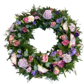Funeral wreath purple Title «CityFlowers» in Belgium»