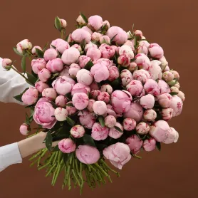 Bouquet "101 instants de bonheur" Titre «CityFlowers» en Belgique»
